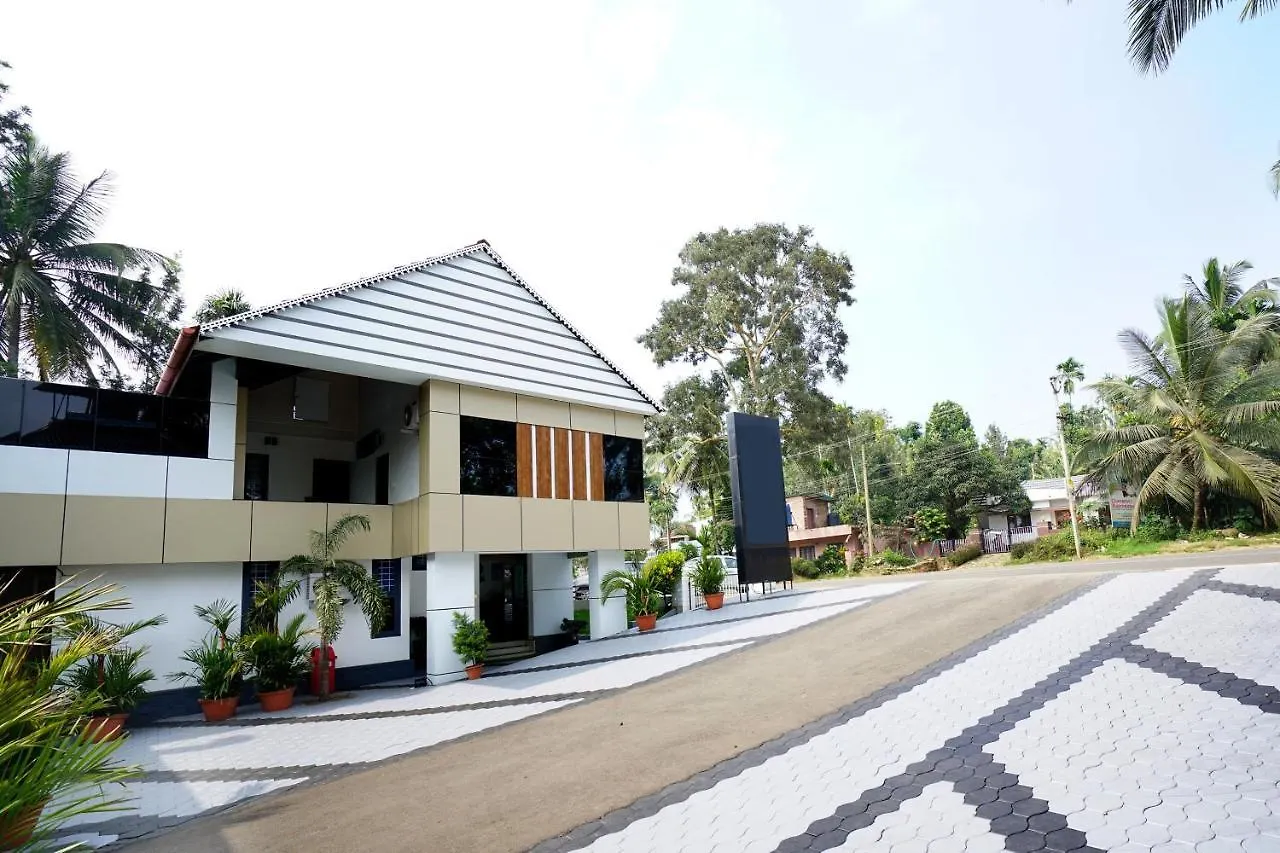 Oyo 6526 Ap Residency City Sultan Bathery