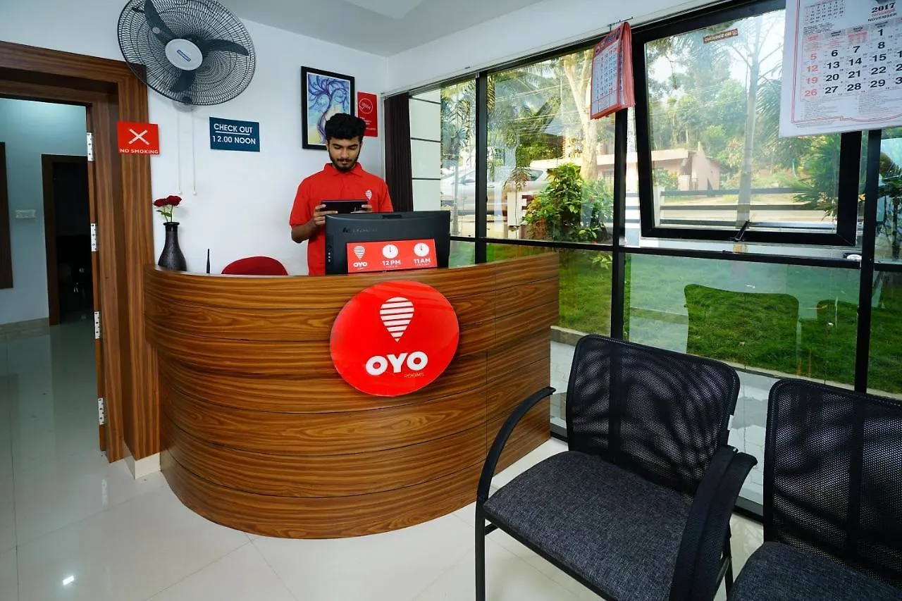 Oyo 6526 Ap Residency City Sultan Bathery Hotel